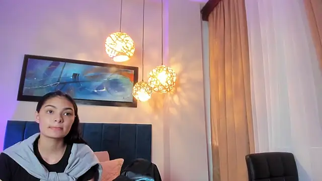 Snapshot of LunaAspen_ chatting on 20, 11, 2025 LunaAspen online show from 20, 11, 2025