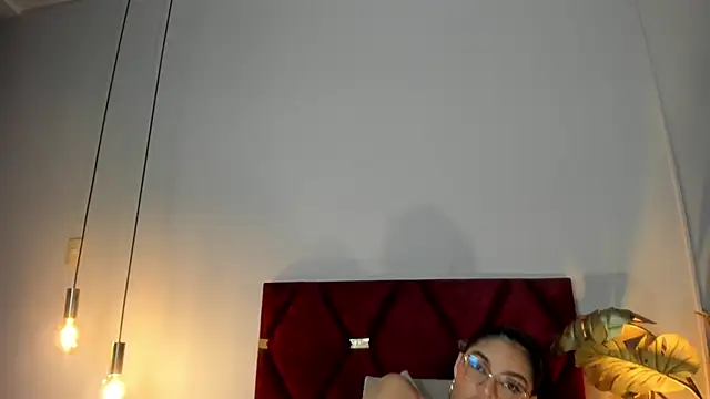 Snapshot of LunaAspen_ chatting on 26, 11, 2025 LunaAspen online show from 26, 11, 2025