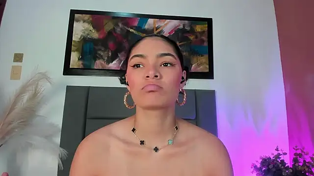 Snapshot of LunaAspen_ chatting on 17, 1, 2026 LunaAspen online show from 17, 1, 2026