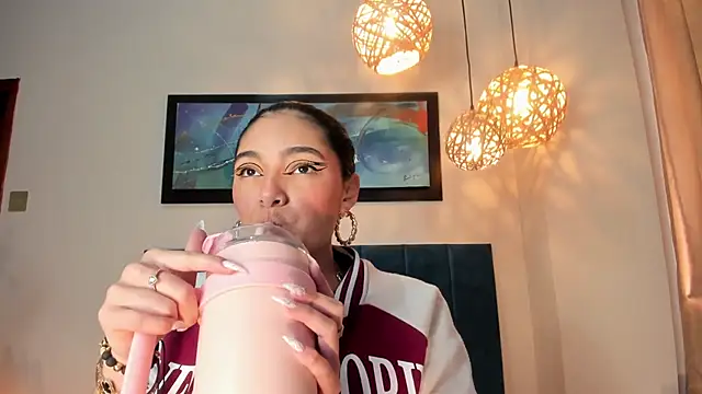 Snapshot of LunaAspen_ chatting on 11, 2, 2026 LunaAspen online show from 11, 2, 2026