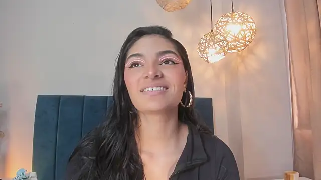 Snapshot of LunaAspen_ chatting on 3, 3, 2026 LunaAspen online show from 3, 3, 2026