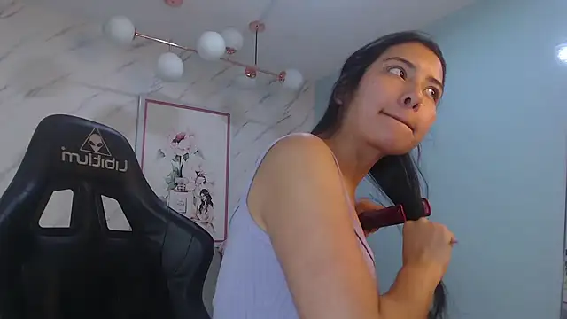 victoria hernandez t  online show from 13, 6, 2026