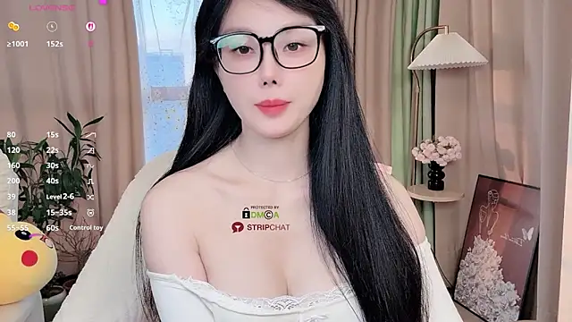 Snapshot of Xiatian520_ chatting on 20, 11, 2025 Xiatian520 online show from 20, 11, 2025