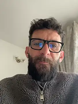 Snapshot of Michel_huge chatting on 22, 3, 2026 Michel huge online show from 22, 3, 2026