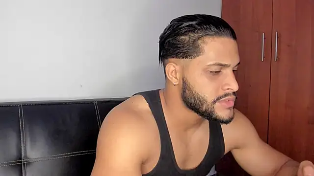 Pier Simons online show from 20, 11, 2025