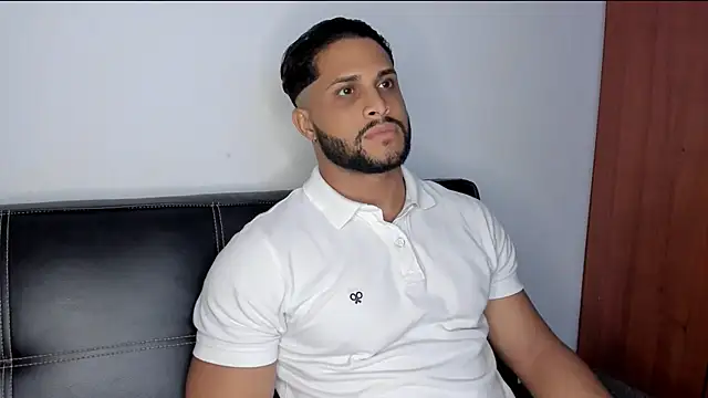 Pier Simons online show from 6, 1, 2026