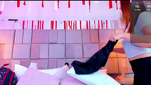 antoneella jones online show from 10, 11, 2025