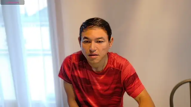 Snapshot of AsianBoy_WhiteDaddy chatting on 12, 6, 2026 AsianBoy WhiteDaddy online show from 12, 6, 2026