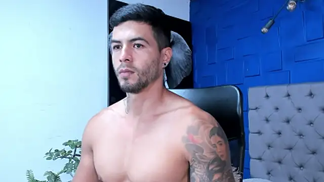 andres-clark92 online show from 17, 11, 2025