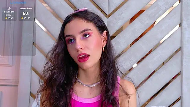 Sarah-Grace online show from 13, 9, 2025