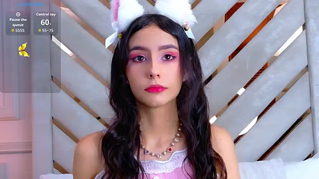 Sarah-Grace online show from 29, 10, 2025