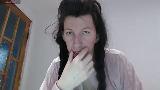 Snapshot of RosieHayes chatting on 24, 3, 2026 RosieHayes online show from 24, 3, 2026