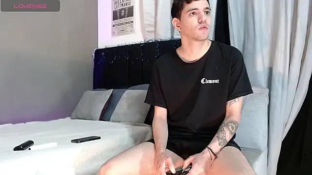 Matteo12  online show from 30, 11, 2025