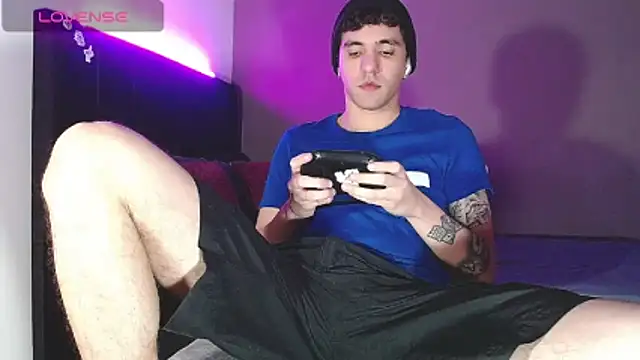 Matteo12  online show from 18, 2, 2026