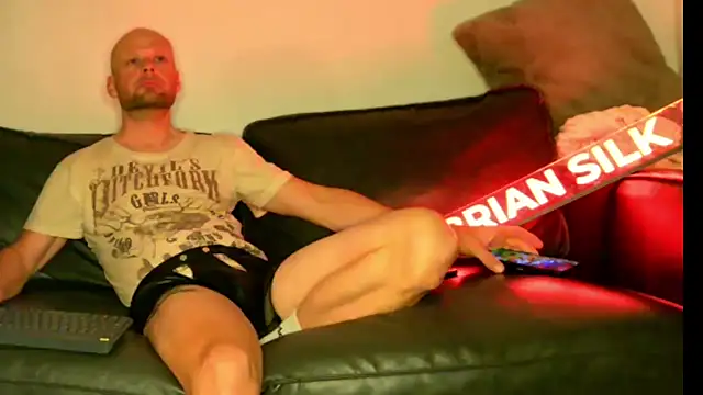 Snapshot of BRIANSILK77 chatting on 12, 10, 2025 BRIANSILK77 online show from 12, 10, 2025