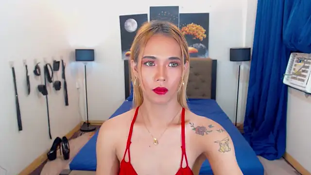 Snapshot of PreciousAmore chatting on 10, 9, 2025 PreciousAmore online show from 10, 9, 2025