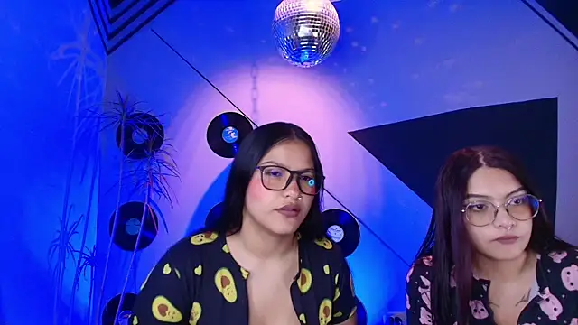 Lilith and Khloe online show from 6, 1, 2026