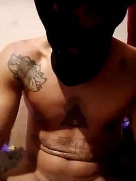 Golonzo1996 online show from 25, 11, 2025