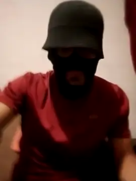 Golonzo1996 online show from 2, 12, 2025