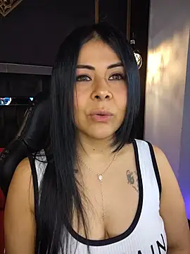 Snapshot of Aniajoness_ chatting on 25, 6, 2026 Aniajoness online show from 25, 6, 2026