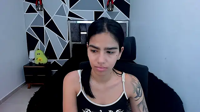 valeria-duarte online show from 8, 4, 2026