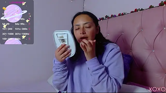 Snapshot of manumeow1 chatting on 2, 12, 2025 manumeow1 online show from 2, 12, 2025