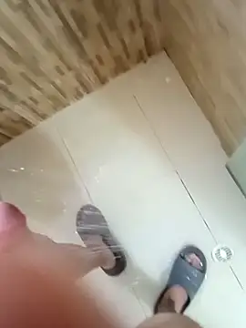 Snapshot of richwetdick chatting on 10, 4, 2026 richwetdick online show from 10, 4, 2026