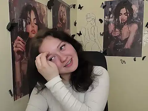 LadyAlice  online show from 4, 4, 2026