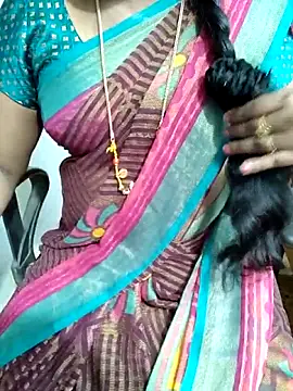 Snapshot of lolida69thamil chatting on 27, 9, 2025 lolida69thamil online show from 27, 9, 2025