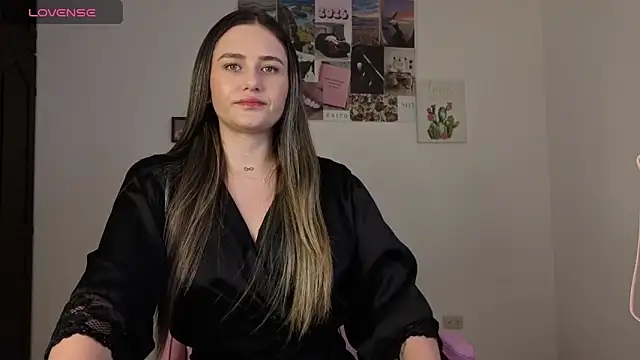 Veronika  Winslow  online show from 17, 4, 2026