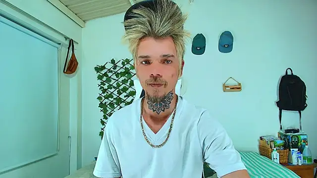 Snapshot of Gold_Loyal77 chatting on 23, 2, 2026 Gold Loyal77 online show from 23, 2, 2026