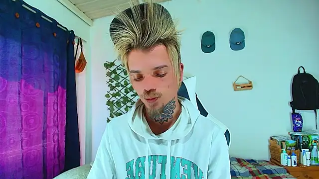 Snapshot of Gold_Loyal77 chatting on 26, 2, 2026 Gold Loyal77 online show from 26, 2, 2026