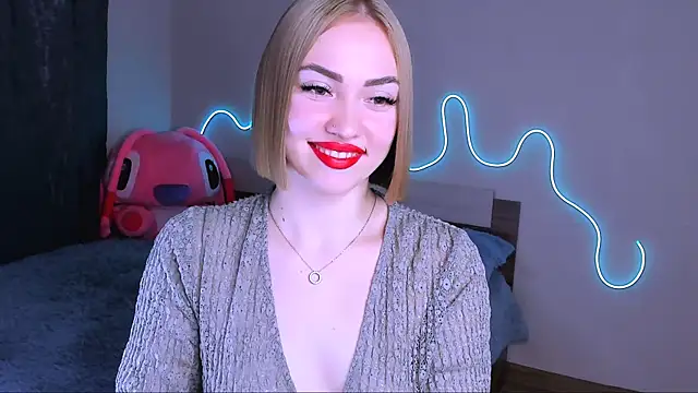 Snapshot of LaraKrein_lk chatting on 16, 9, 2025 LaraKrein lk online show from 16, 9, 2025