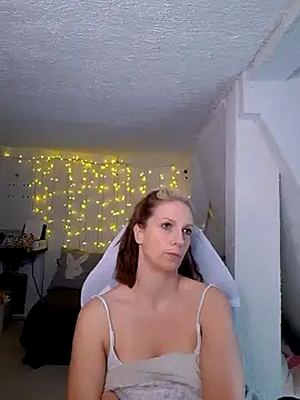 Snapshot of SexyJulia21 chatting on 28, 2, 2025 SexyJulia21 online show from 28, 2, 2025