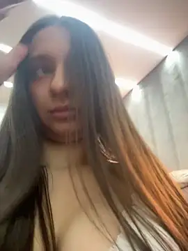 Snapshot of Anyssia chatting on 13, 11, 2025 Anyssia online show from 13, 11, 2025