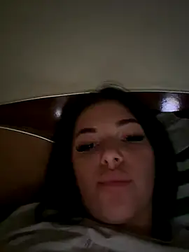 Snapshot of Babyfoxi chatting on 10, 9, 2025 Babyfoxi online show from 10, 9, 2025