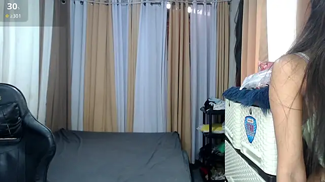 kourtneyluv  online show from 21, 3, 2026