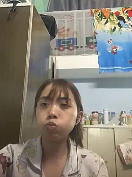 Snapshot of Minee1202 chatting on 14, 2, 2026 Minee1202 online show from 14, 2, 2026