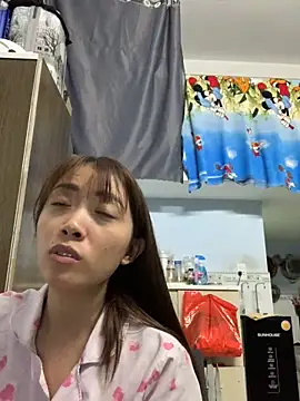 Snapshot of Minee1202 chatting on 26, 2, 2026 Minee1202 online show from 26, 2, 2026