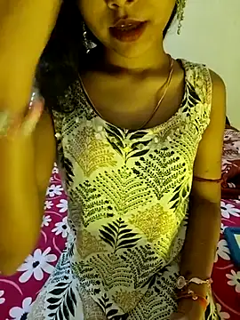 Snapshot of Snaya-baby chatting on 20, 9, 2025 Snaya-baby online show from 20, 9, 2025