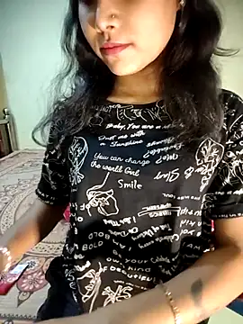 Snapshot of Snaya-baby chatting on 15, 10, 2025 Snaya-baby online show from 15, 10, 2025