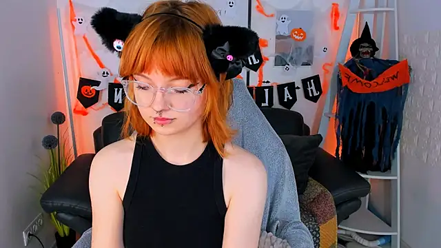 sweet mika18 online show from 17, 10, 2025