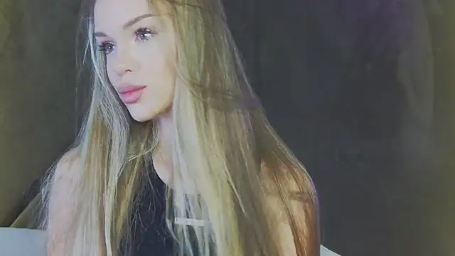 MarilynNova online show from 27, 6, 2026