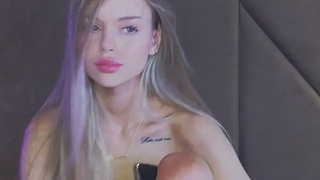 MarilynNova online show from 11, 7, 2026