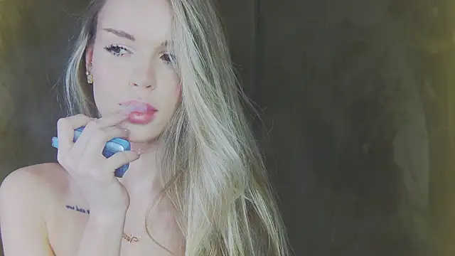 MarilynNova online show from 22, 7, 2026