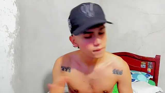 Snapshot of Damien_444 chatting on 5, 10, 2025 Damien 444 online show from 5, 10, 2025