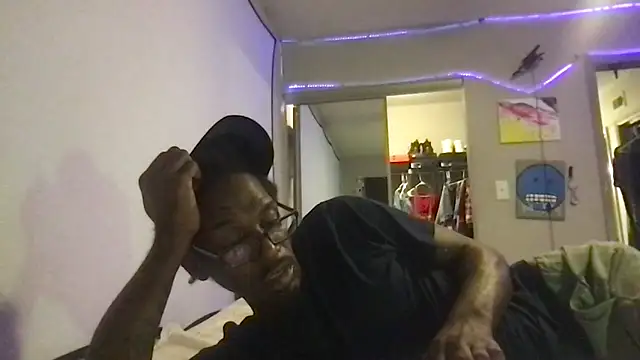 Snapshot of Triggerhappycj100 chatting on 19, 9, 2025 Triggerhappycj100 online show from 19, 9, 2025