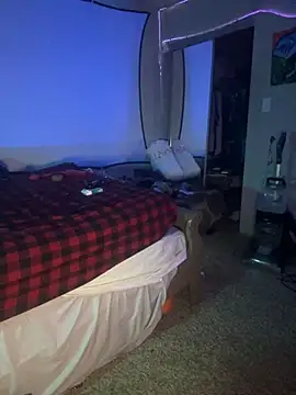 Snapshot of Triggerhappycj100 chatting on 3, 11, 2025 Triggerhappycj100 online show from 3, 11, 2025