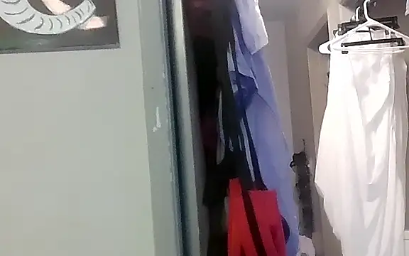 Snapshot of Triggerhappycj100 chatting on 17, 11, 2025 Triggerhappycj100 online show from 17, 11, 2025