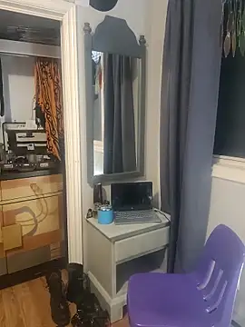 FoxnMouse online show from 5, 11, 2025